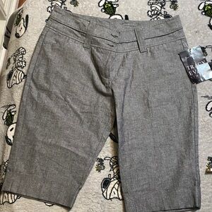 Tracy Evans Women's Charcoal Gray Bermudas